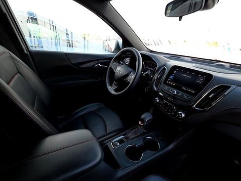 Used 2023 Chevrolet Equinox RS w/ RS Leather Package FWD image 8
