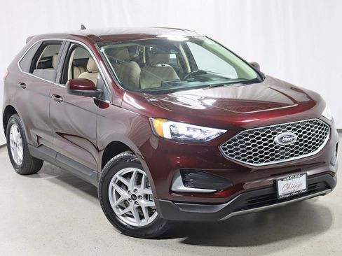 Used 2023 Ford Edge SEL AWD/4WD image 6