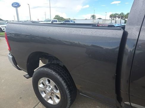 Used 2020 RAM 2500 Big Horn w/ Level 1 Equipment Group AWD/4WD image 6