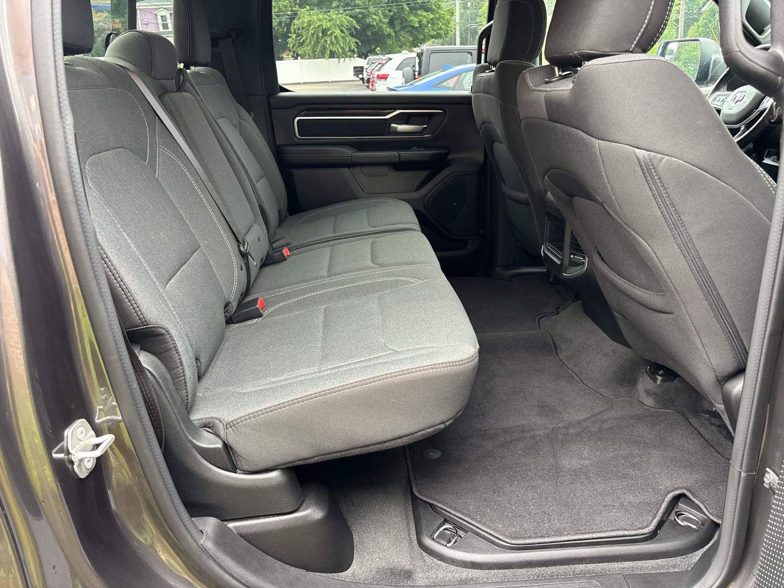 Used 2023 RAM 1500 Big Horn AWD/4WD image 9