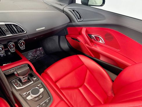 Used 2023 Audi R8 V10 performance w/ Premium Package image 18