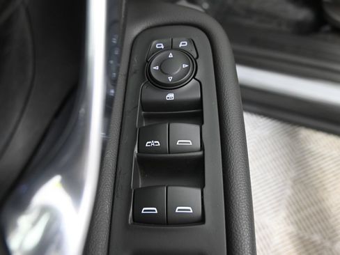 Used 2023 GMC Terrain AT4 w/ Tech Package AWD/4WD image 19