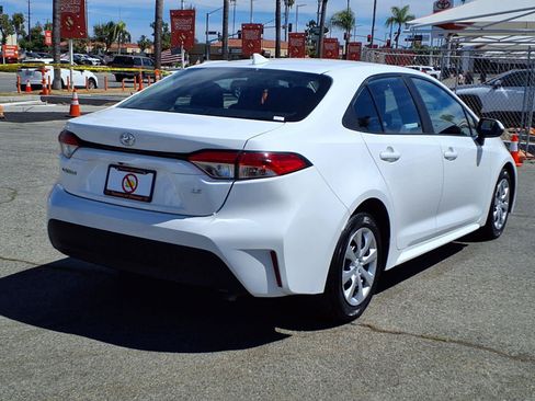 Certified 2024 Toyota Corolla LE FWD image 6
