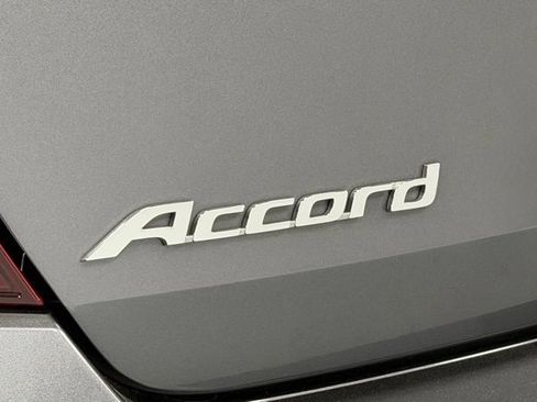 Used 2017 Honda Accord LX-S image 7