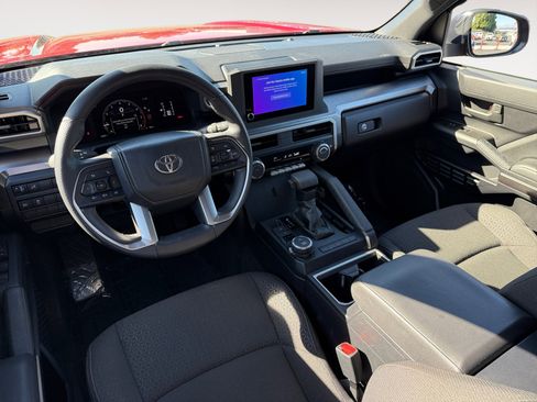 Used 2025 Toyota 4Runner SR5 image 15