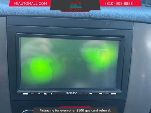 Used 2013 GMC Yukon XL SLT AWD/4WD image 13