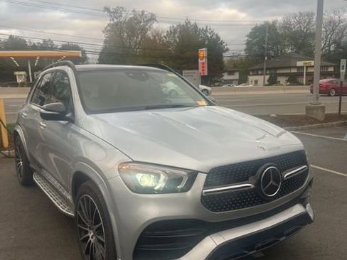 Used 2022 Mercedes-Benz GLE 350 4MATIC image 1
