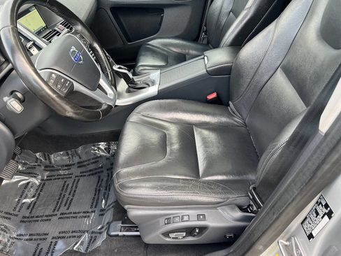Used 2016 Volvo XC60 T5 Platinum w/ Protection Package AWD/4WD image 20