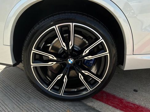 Used 2025 BMW X5 M60i AWD/4WD image 9