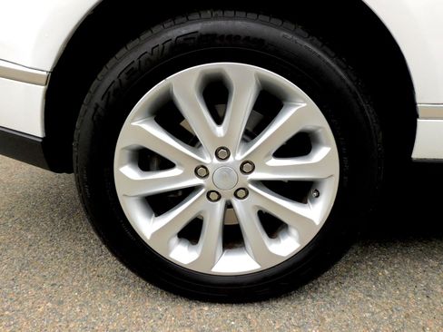 Used 2016 Land Rover Range Rover HSE AWD/4WD image 24