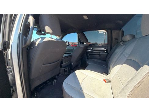 Used 2024 RAM 2500 Big Horn AWD/4WD image 20