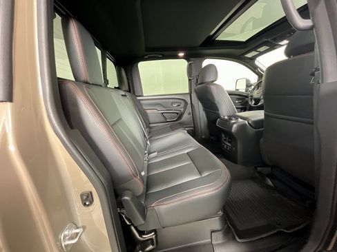 Used 2024 Nissan Titan PRO-4X w/ Pro-4x Convenience Package image 23