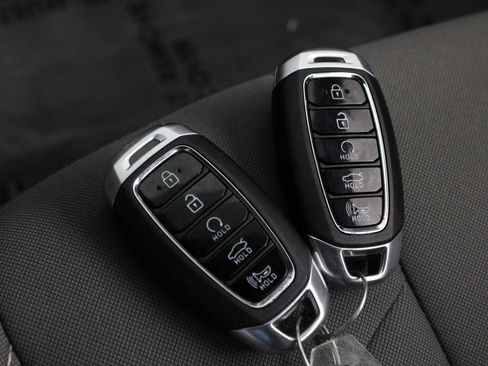 Certified 2023 Hyundai Elantra SEL w/ Convenience Package image 29