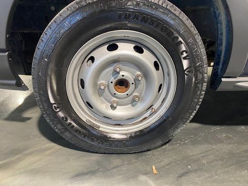 Used 2015 Ford Transit 350 XL image 8