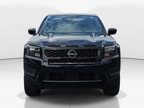 Used 2026 Nissan Frontier SV w/ Tow Package RWD image 9