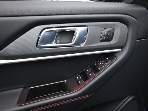 New 2026 Ford Explorer ST-Line image 10