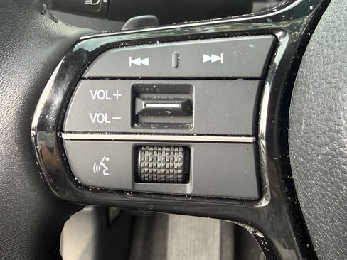 Used 2024 Honda Accord Touring image 16