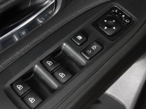 Used 2019 Mitsubishi Outlander ES AWD/4WD image 22