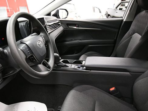 Certified 2025 Toyota Camry LE image 15