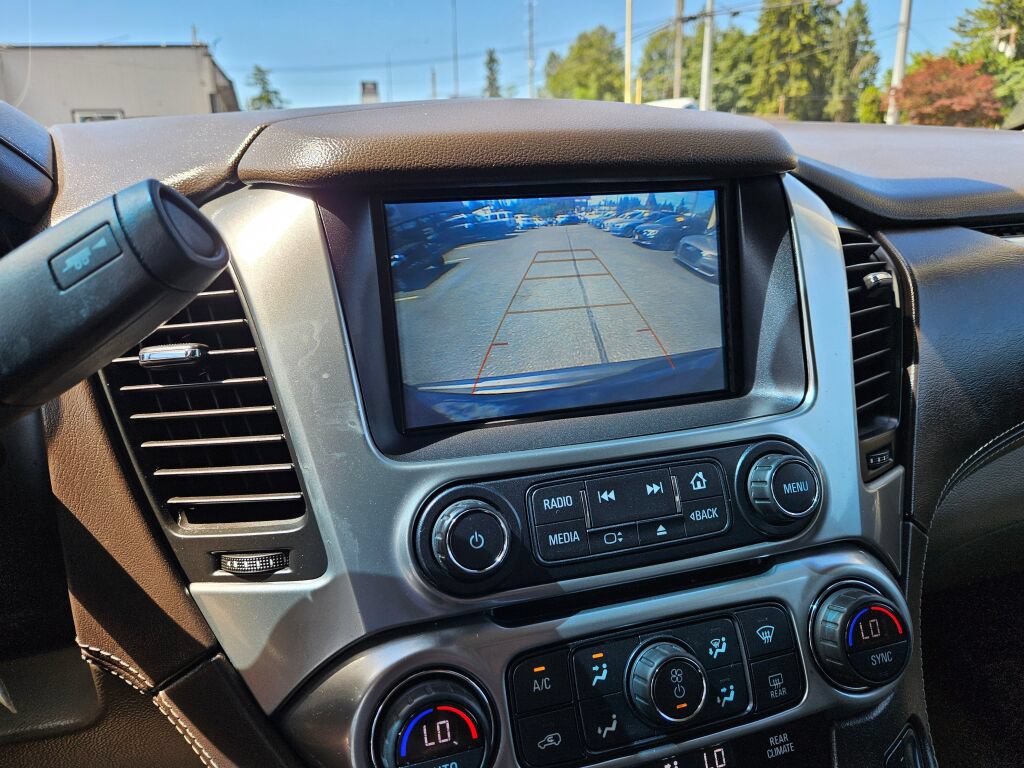 Used 2019 Chevrolet Suburban LT AWD/4WD image 27