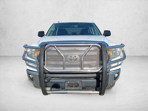 Used 2014 Toyota Tundra SR5 image 2