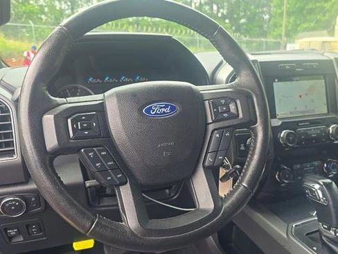 Used 2019 Ford F150 XLT w/ Equipment Group 302A Luxury AWD/4WD image 8