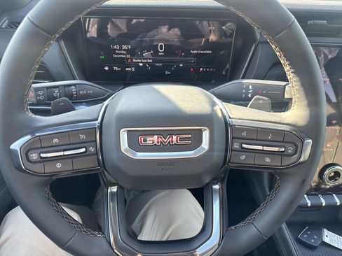 New 2026 GMC Terrain AT4 w/ LPO, Floor Liner Package image 17