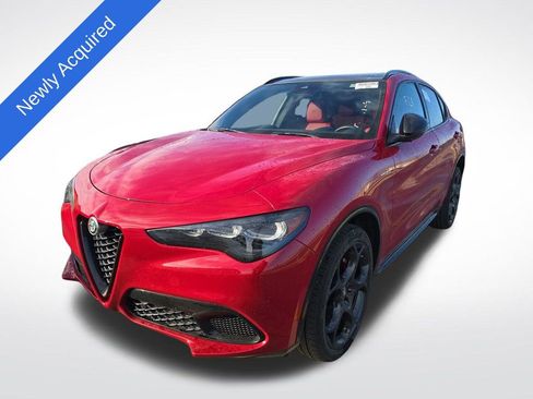 Used 2024 Alfa Romeo Stelvio Veloce AWD/4WD image 1