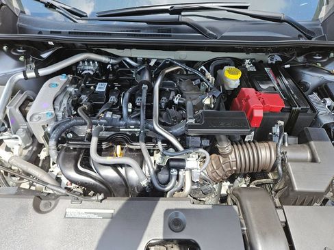 Used 2025 Nissan Sentra SV FWD image 22