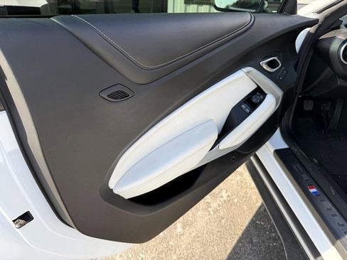 Used 2019 Chevrolet Camaro SS image 10