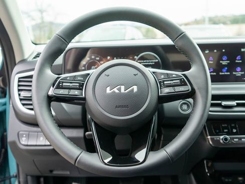 New 2026 Kia Seltos EX AWD/4WD image 14