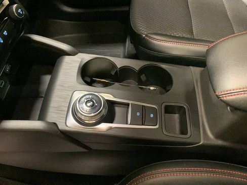 Used 2024 Ford Escape ST-Line w/ Tech Pack #1 AWD/4WD image 38