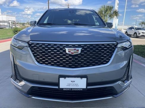 Certified 2025 Cadillac XT6 Luxury image 2