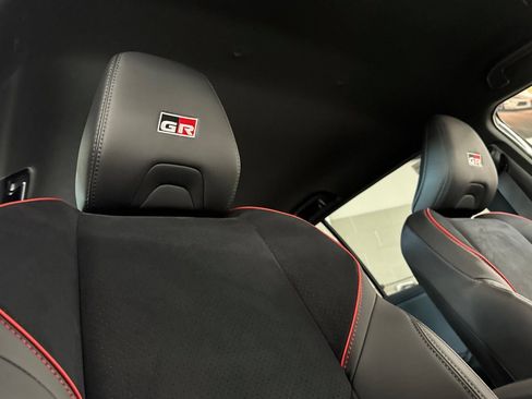 New 2026 Toyota RAV4 AWD Plug-in Hybrid image 20