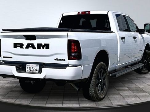 Certified 2026 RAM 2500 Big Horn AWD/4WD image 20