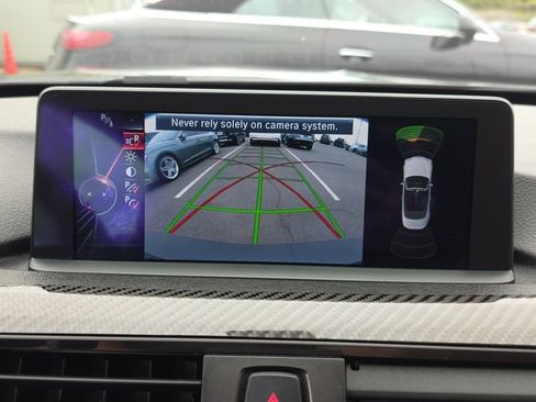 Used 2015 BMW M4 Convertible RWD image 19