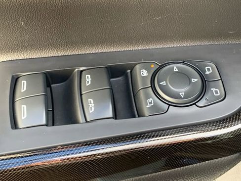 Used 2021 GMC Acadia AT4 w/ GMC Pro Grade Package image 29