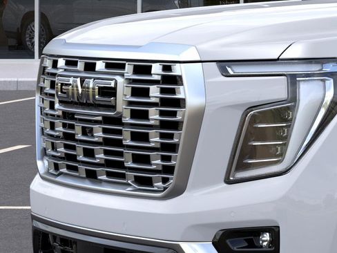 New 2026 GMC Yukon XL Denali image 13