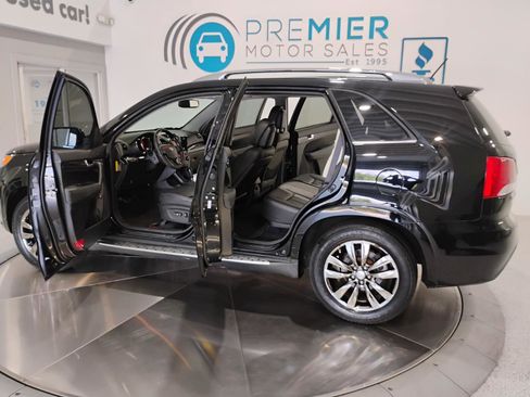 Used 2012 Kia Sorento SX w/ SX Premium Pkg image 4