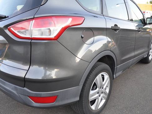 Used 2015 Ford Escape S FWD image 7