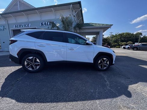 Used 2026 Hyundai Tucson SEL FWD image 4