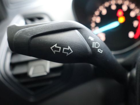 Used 2017 Ford Escape SE image 31