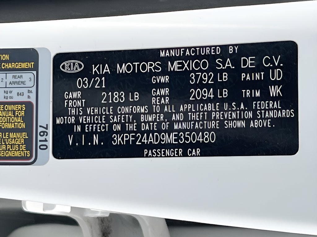 Used 2021 Kia Forte LXS FWD image 29