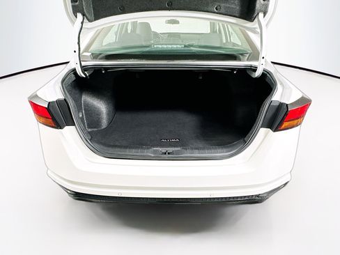 Used 2024 Nissan Altima 2.5 SR image 26