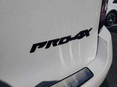 Certified 2025 Nissan Armada PRO-4X image 6