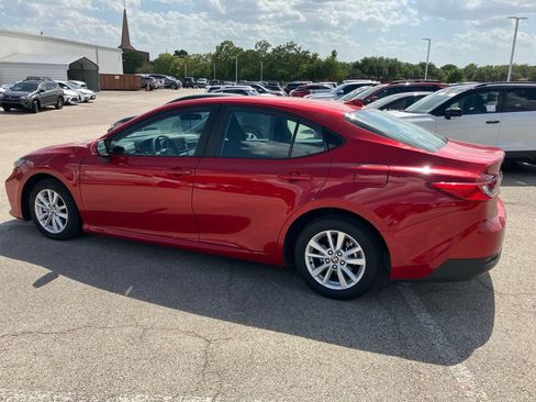 Used 2025 Toyota Camry LE FWD image 2