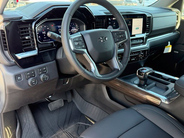 New 2026 Chevrolet Silverado 1500 RST AWD/4WD image 13