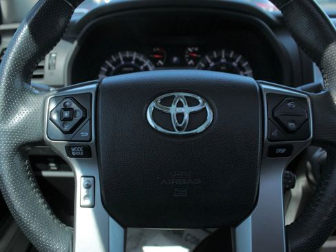 Used 2015 Toyota 4Runner SR5 Premium image 20
