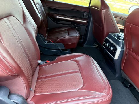 Used 2024 Ford Expedition Max Limited AWD/4WD image 20
