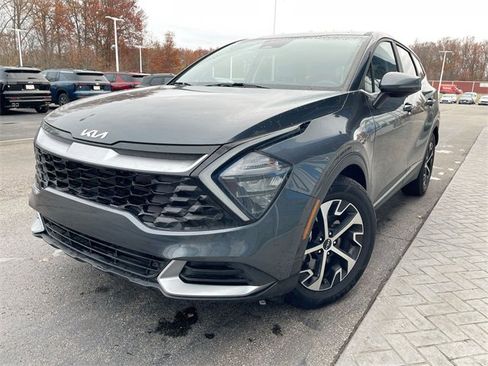 Used 2023 Kia Sportage EX image 1